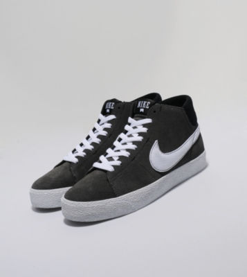 Nike Blazer Mid LR