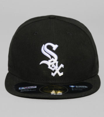 New Era Authentic White Sox 59FIFTY Fitted Cap