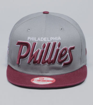 New Era MLB Philadelphia Phillies Script Snapback Cap