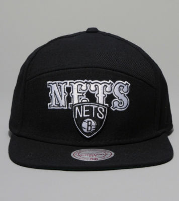Mitchell & Ness Blocker NBA Brooklyn Nets Snapback Cap