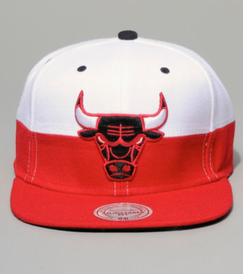 Mitchell & Ness Chicago Bulls Split Snapback Cap