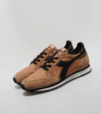 The Queen 70 - size? Exclusive Beige/Brown/Off White