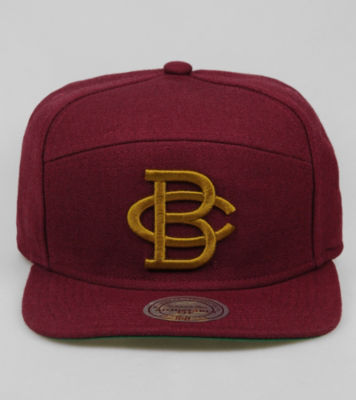 Mitchell & Ness Boston College NCAA 6 Panel Snapback Cap