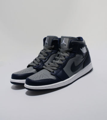 Jordan 1 Mid