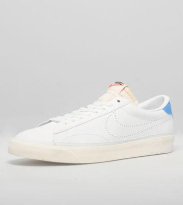 Nike Tennis Classic