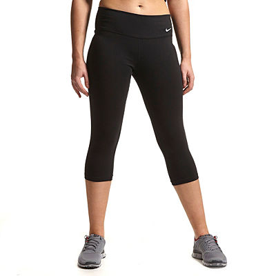 Nike Tight Fit Capri Pants