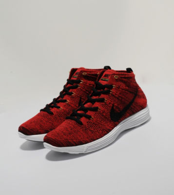 Nike Flyknit Lunar Chukka Mid