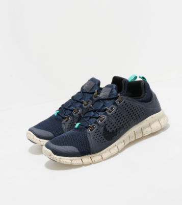 Nike Free Powerlines +2