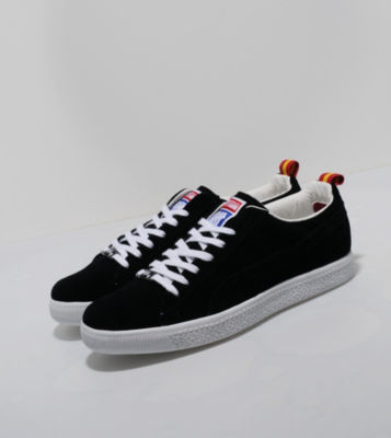x UNDFTD Clyde 'Gametime' Black/White