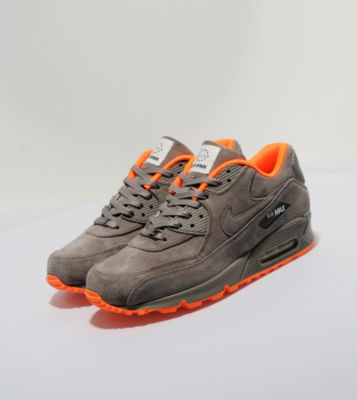 Nike Air Max 90 Milan 'Home Turf'