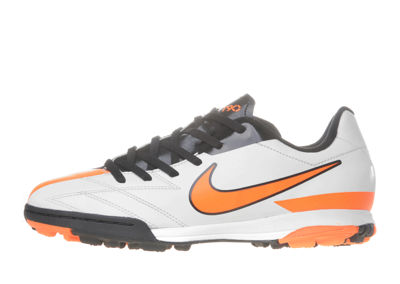 t90 astro turf trainers