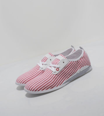 Krutno Red/White