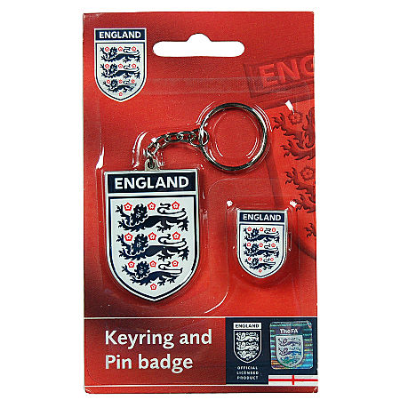 Official Team England Keyring and Badge Set