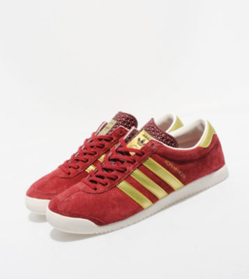 Kopenhagen - size? Exclusive Cardinal Red/Metallic Gold