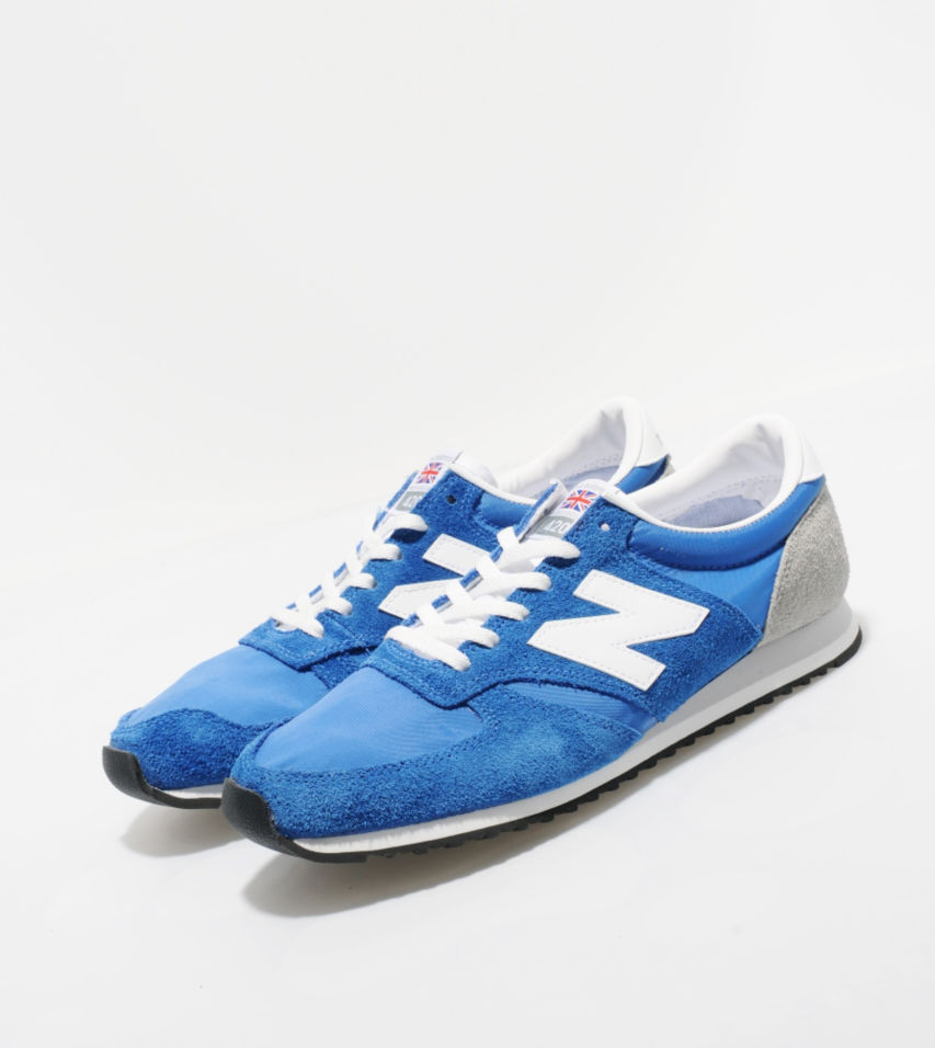 77719sza?rect=0,0,853,956&scl=2.092050209205021&id=26bbk2