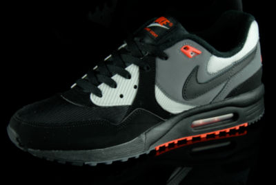 Air Max Light Thumbnail